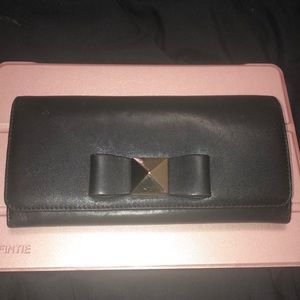 Kate Spade Black Leather Bow Wallet